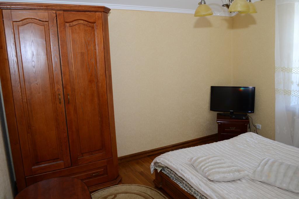 Guesthouse Grand Canyon Kamjanez-Podilskyj Zimmer foto